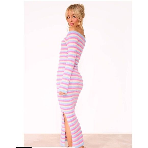 PrettyLittleThing Multi Fluffy Knit Stripy Bardot Maxi Dress - Picture 4 of 4